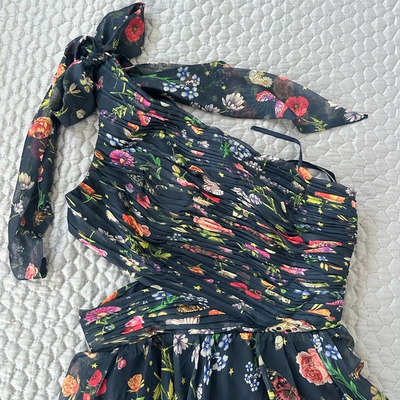 Ieena for Mac Duggal Floral One-Shoulder Maxi Dress - Picture 4 of 9